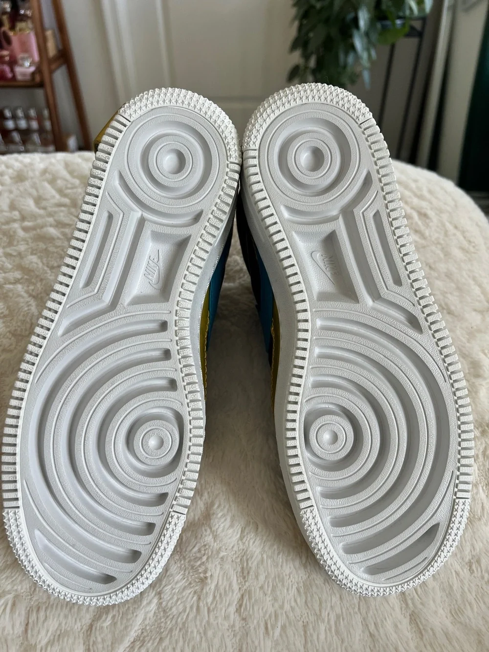 Women’s Nike Air Force 1 Jester High XX, Size 9